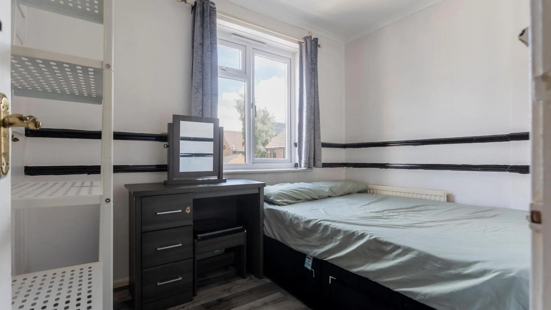 Apartment Cosy Home By Excel Centre & City Airport London